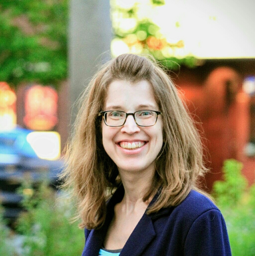 Meet your Posher, Emily